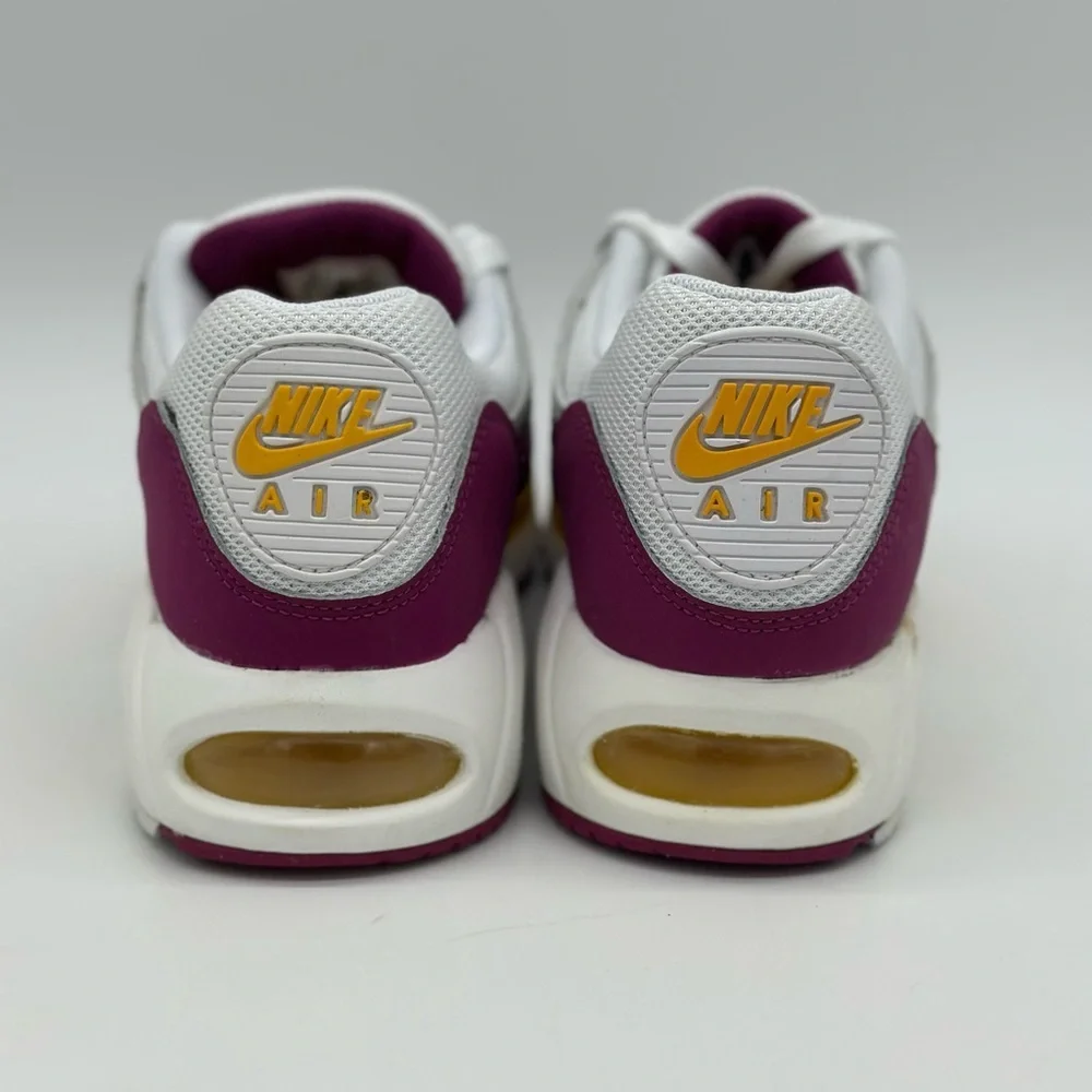 Nike White and Purple Sneakers with Air Cushion
